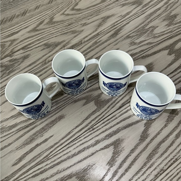 Vintage La Maison Roshco Blue White Porcelain Mugs Coffee Tea Set Of 4 - Picture 7 of 8
